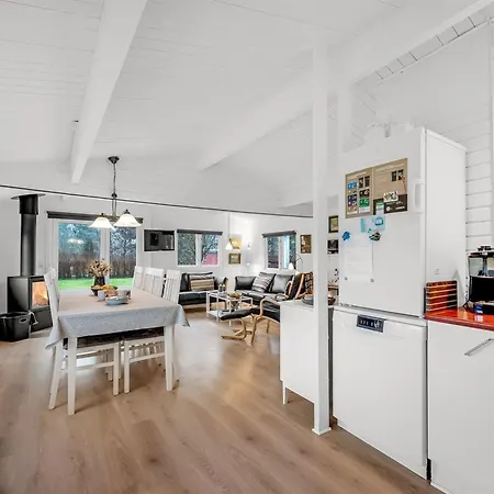 Staffan - 200m To The Fjord By Interhome