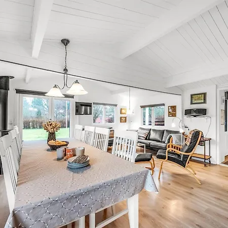 Staffan - 200m To The Fjord By Interhome *
